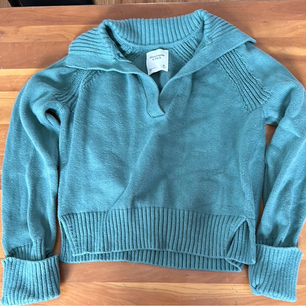 Abercrombie Teal Women's Sweater